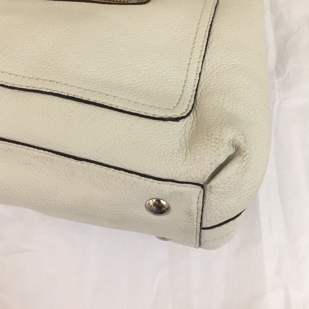 Coach Handbag - Picture 6 of 8
